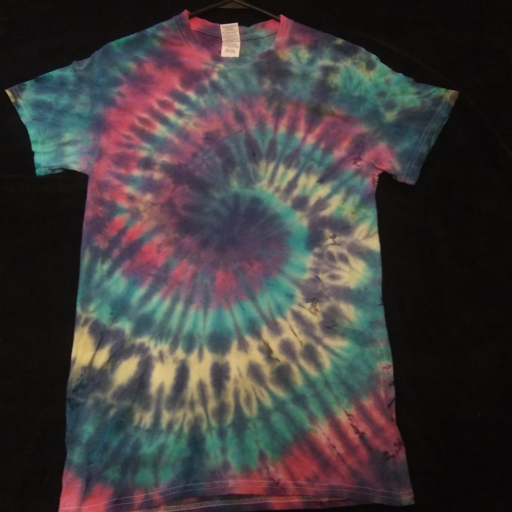 Handmade adult small tie dye rasta swirl.